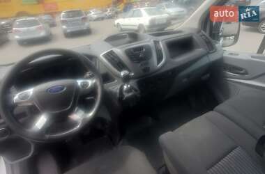 Грузовой фургон Ford Transit 2017 в 