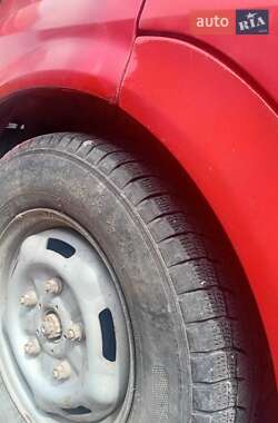 Вантажний фургон Ford Transit 2004 в 
