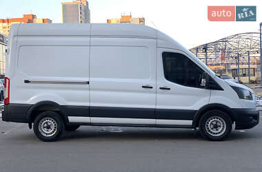 Вантажний фургон Ford Transit 2018 в 