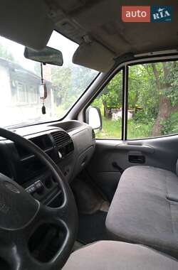 Вантажний фургон Ford Transit 2000 в 