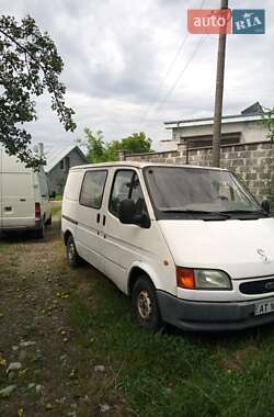 Грузовой фургон Ford Transit 2000 в Калуше