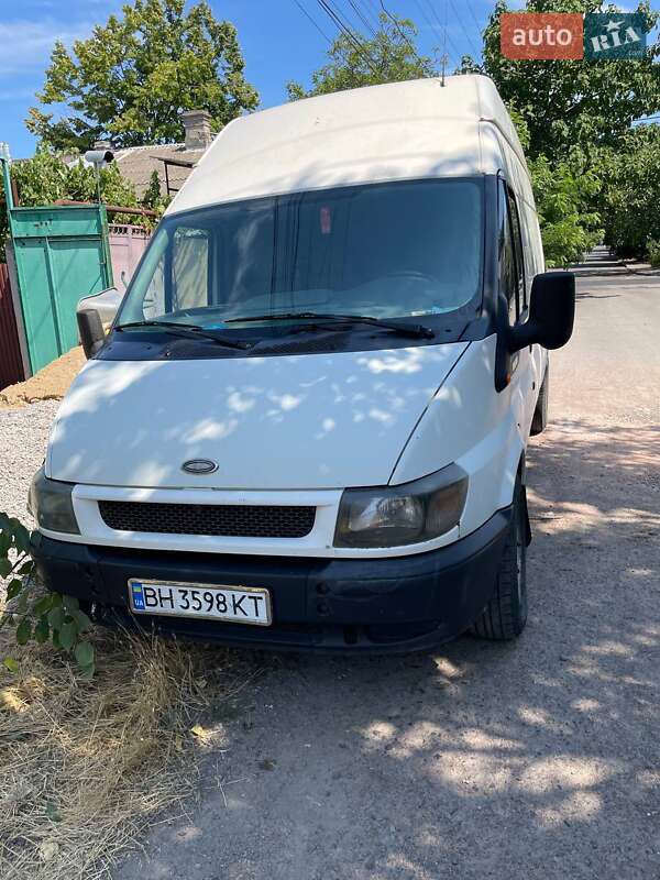 Грузовой фургон Ford Transit 2004 в 