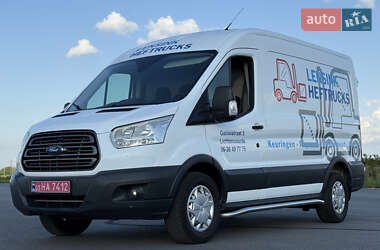 Вантажний фургон Ford Transit 2017 в 