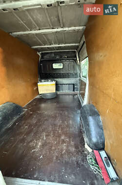 Вантажний фургон Ford Transit 2005 в 