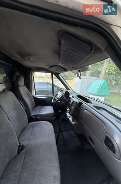 Вантажний фургон Ford Transit 2005 в 