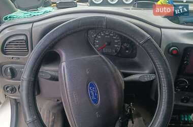 Грузопассажирский фургон Ford Transit 2004 в 