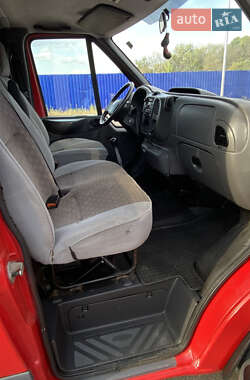 Вантажопасажирський фургон Ford Transit 2005 в 