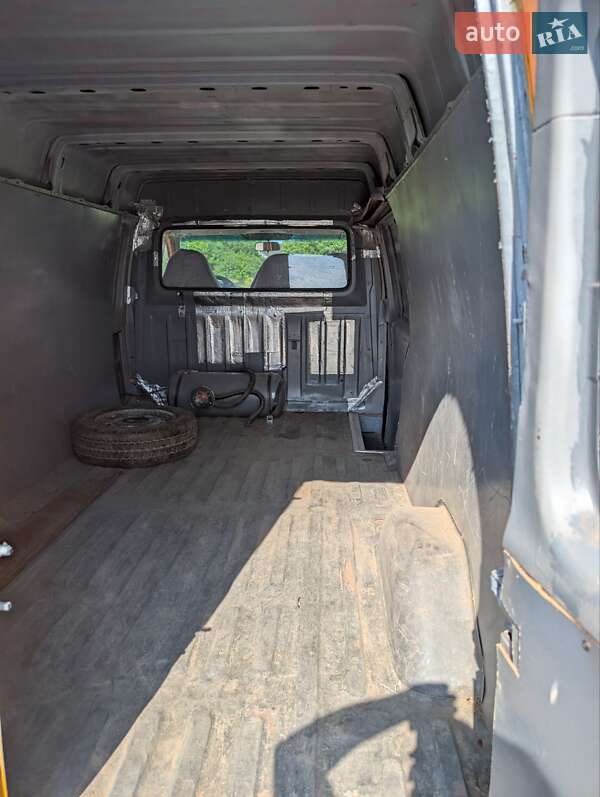Грузовой фургон Ford Transit 1997 в Ровно