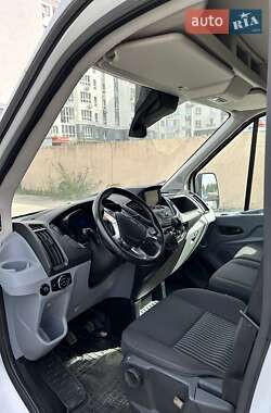 Грузовой фургон Ford Transit 2018 в 