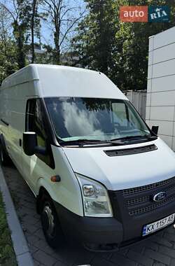Грузовой фургон Ford Transit 2013 в 