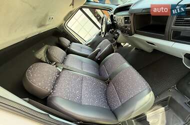 Грузовой фургон Ford Transit 2013 в 
