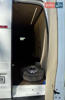 Грузовой фургон Ford Transit 2013 в 