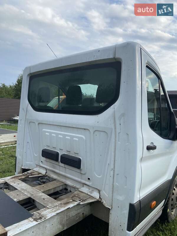 Борт Ford Transit 2015 в Стрию