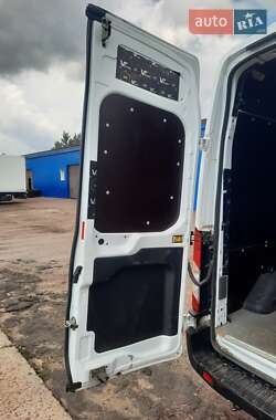 Вантажний фургон Ford Transit 2023 в 