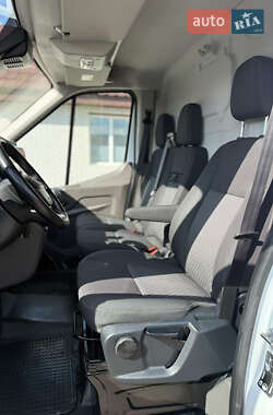 Грузовой фургон Ford Transit 2020 в 