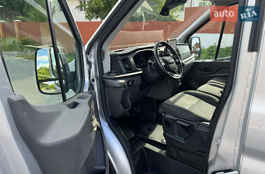Грузовой фургон Ford Transit 2021 в 