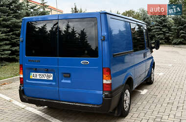 Вантажопасажирський фургон Ford Transit 2004 в 
