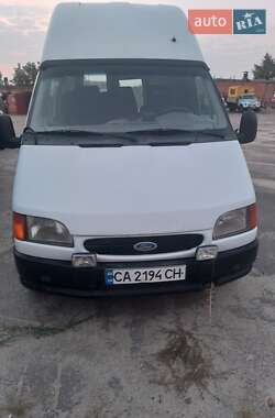 Грузопассажирский фургон Ford Transit 1997 в 