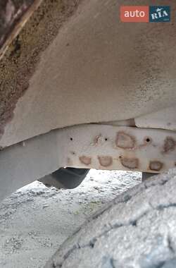 Грузовой фургон Ford Transit 1999 в 
