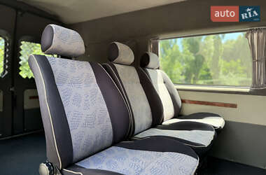 Микроавтобус Ford Transit 2005 в 