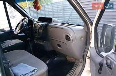 Грузовой фургон Ford Transit 2003 в 