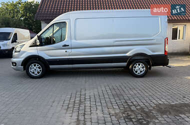 Грузовой фургон Ford Transit 2022 в 