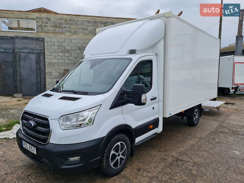 Ford Transit 2021