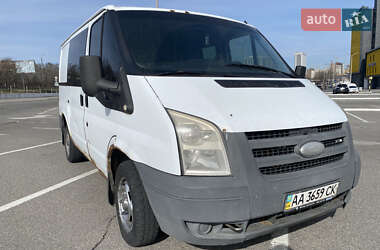 Грузопассажирский фургон Ford Transit 2007 в Киеве