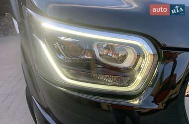 Грузовой фургон Ford Transit 2019 в 