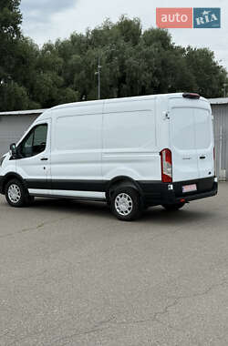 Грузовой фургон Ford Transit 2020 в 