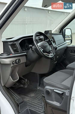 Грузовой фургон Ford Transit 2020 в 