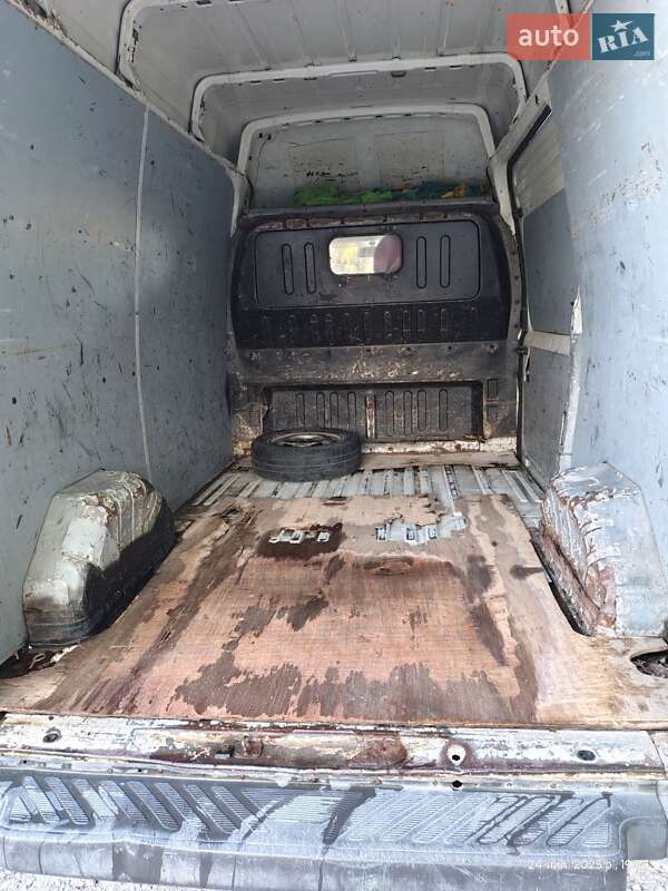 Вантажний фургон Ford Transit 2005 в Кам'янському