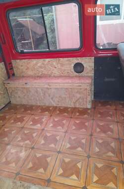 Грузопассажирский фургон Ford Transit 1989 в 