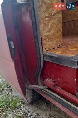 Грузопассажирский фургон Ford Transit 1989 в 