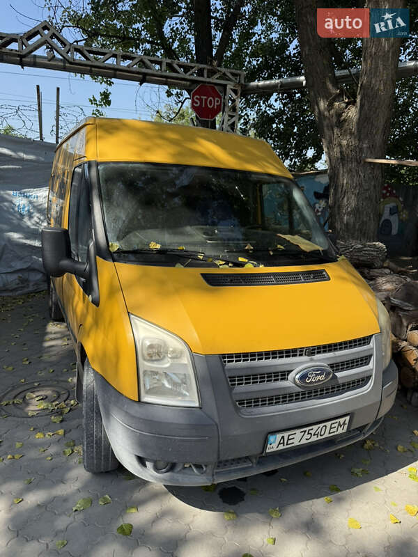 Ford Transit 2012