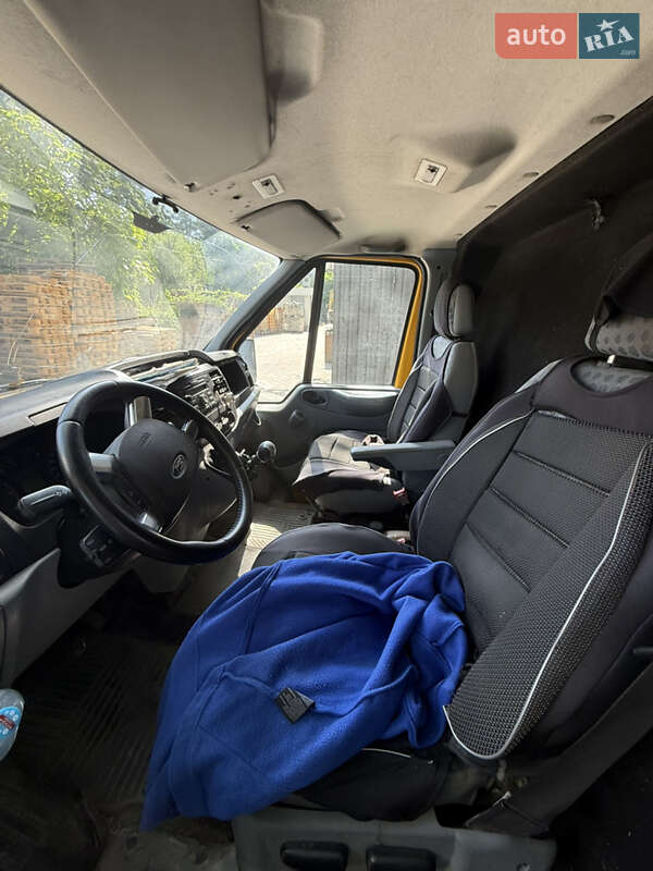 Вантажний фургон Ford Transit 2012 в Дніпрі фото 5 Вантажний фургон Ford Transit 2012 в Дніпрі