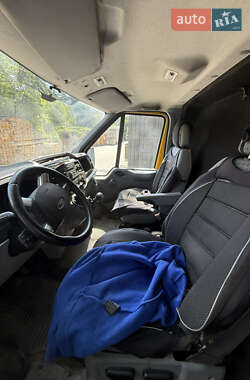 Грузовой фургон Ford Transit 2012 в 