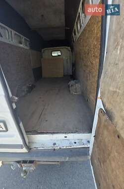 Грузовой фургон Ford Transit 2007 в 