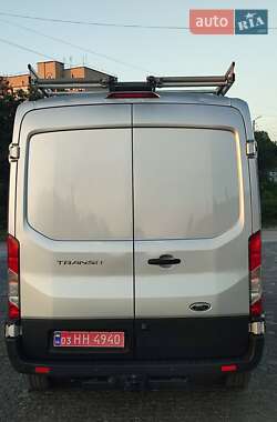 Грузовой фургон Ford Transit 2019 в 