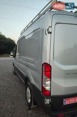 Грузовой фургон Ford Transit 2019 в 