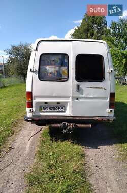 Грузовой фургон Ford Transit 1989 в 