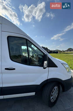 Грузовой фургон Ford Transit 2019 в 