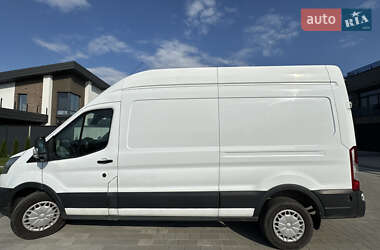 Грузовой фургон Ford Transit 2019 в 