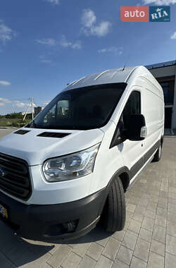 Грузовой фургон Ford Transit 2019 в 