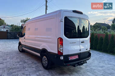 Грузовой фургон Ford Transit 2020 в 