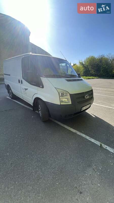 Грузовой фургон Ford Transit 2012 в Киеве