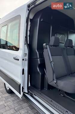 Микроавтобус Ford Transit 2018 в 