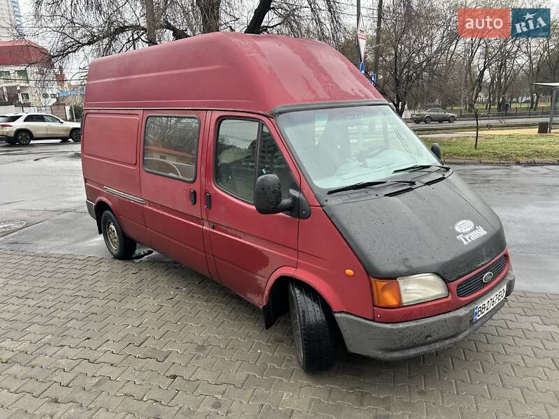 Грузопассажирский фургон Ford Transit 1998 в 