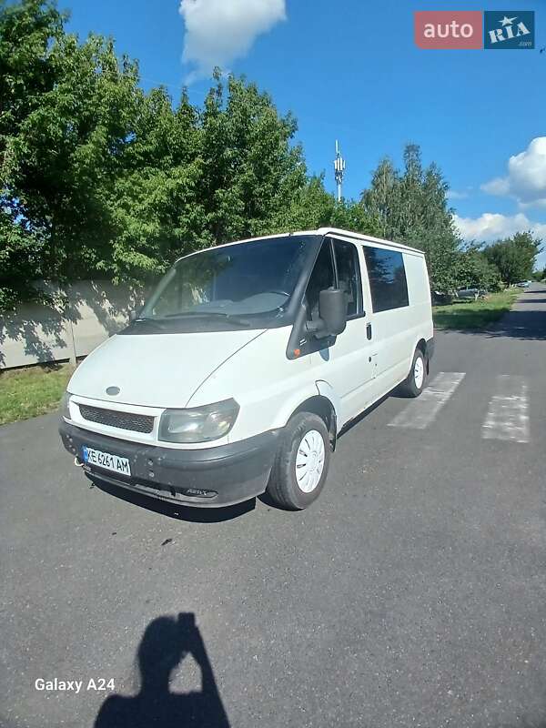 Грузовой фургон Ford Transit 2003 в Макарове