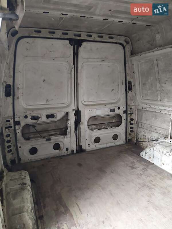 Вантажний фургон Ford Transit 1999 в Кам'янському